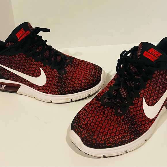 Nike Air Max Sequent 2 Men's running shoes Size 12.5 US Red/Black 852461-006 - Picture 4 of 9
